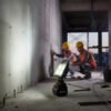 Solarni LED reflektor 200W sa žutim i belim svetlom - slika 2